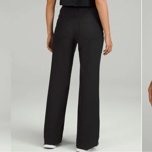 Lululemon City Sleek 5 Pocket Wide-Leg High-Rise Pant Light Utilitech black